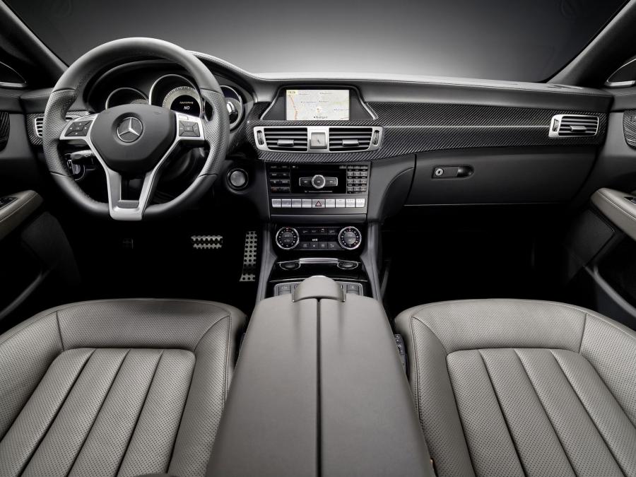  Mercedes-Benz CLS350 AMG Sports Package 2010 года  (фото 18 из 28)